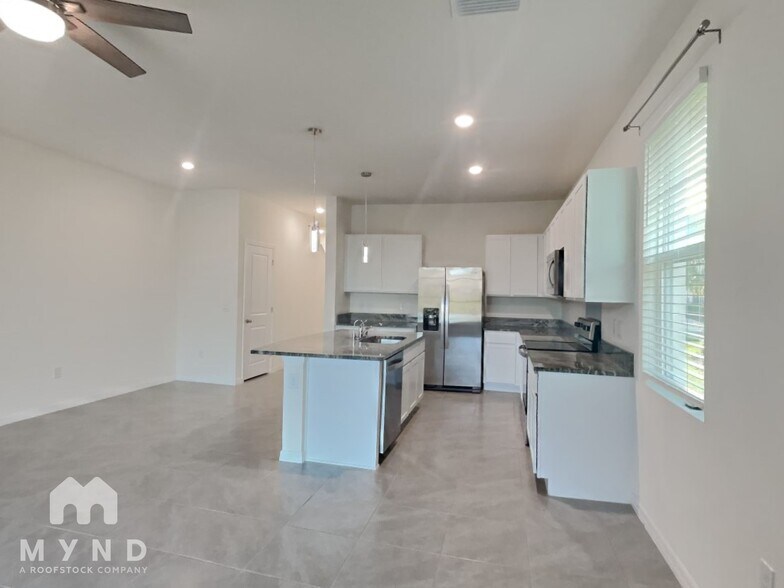 Building Photo - 32468 Turtle Grace Lp