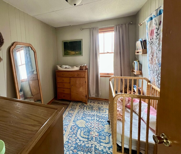 Building Photo - 1410 10th St S