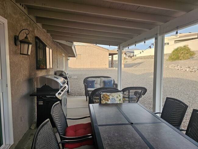 Building Photo - Fully Furnished Summer Rental
