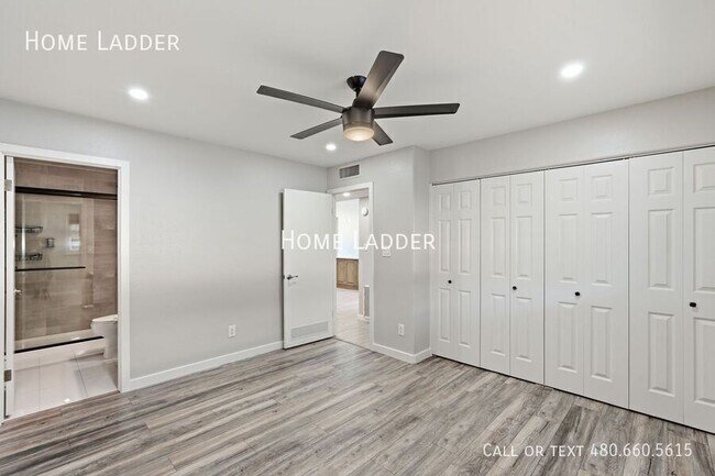 Building Photo - 5849 N 81st St