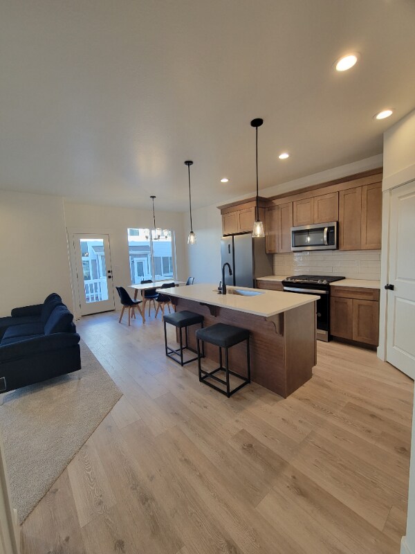 Building Photo - 1753 N Festive Wy