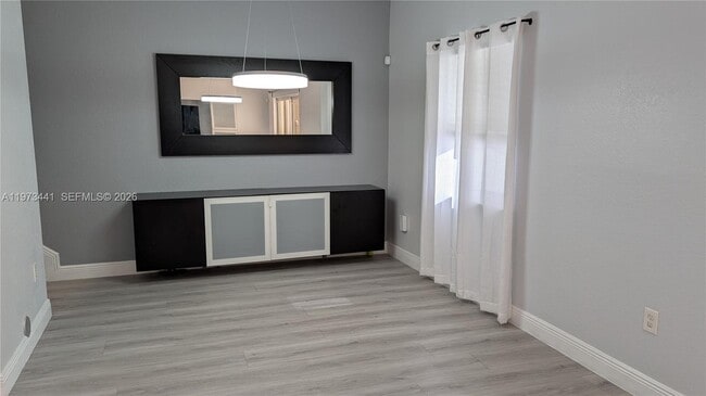 Building Photo - 14114 SW 51st Ln