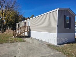 Building Photo - 711 Leasburg Rd