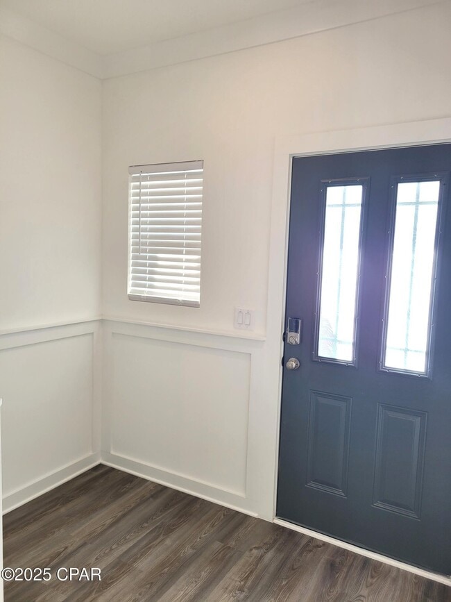 Building Photo - 5893 Tyndall Pkwy