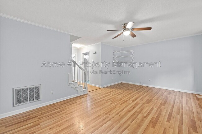 Building Photo - 207 Bay Dr