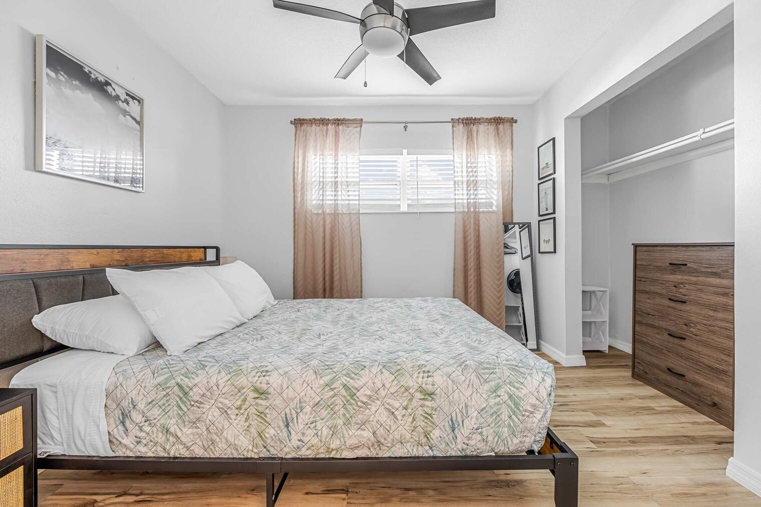 Building Photo - 3524 S Atlantic Ave