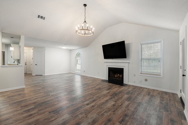 Building Photo - 1167 Landsdowne Dr