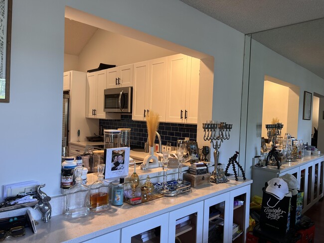 Building Photo - 9343 Ketay Cir