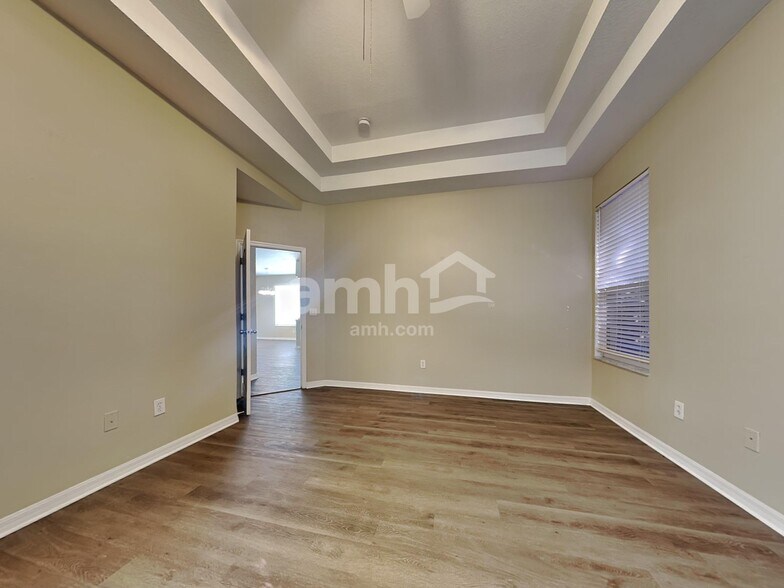 Building Photo - 5018 Sky Blue Dr