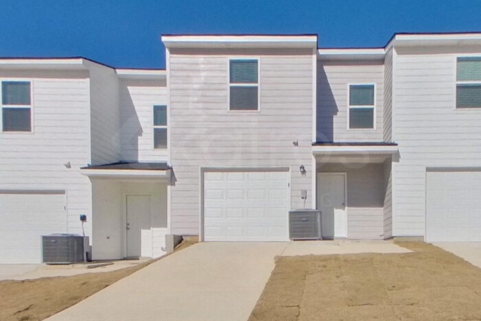 Building Photo - 520 Ivy Brook Way