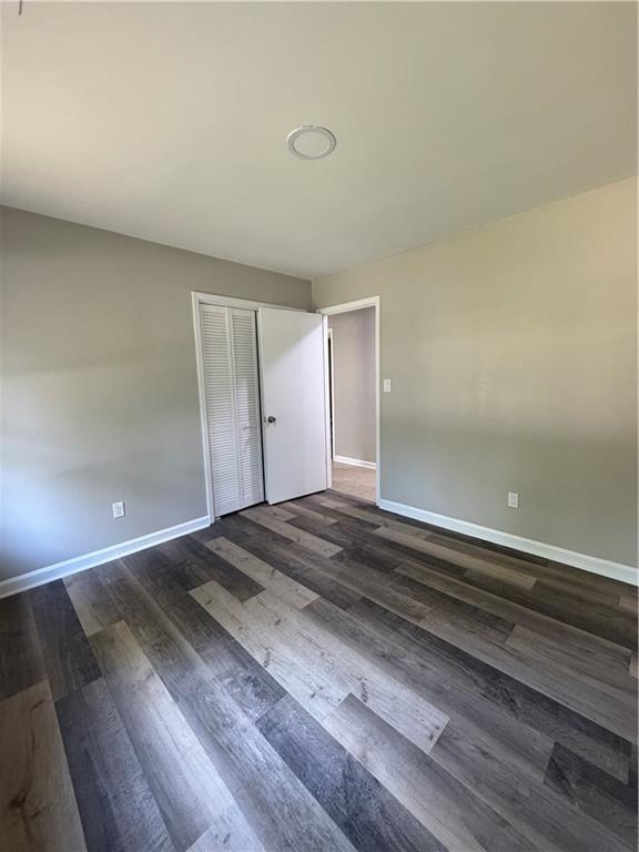 Building Photo - 4635 Lois Dr