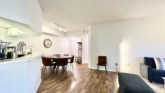 Building Photo - 2727 Anzio Ct
