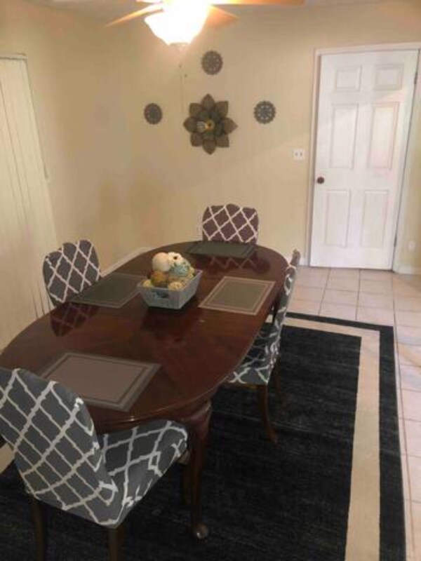 Building Photo - 3860 Pontevedra Pl