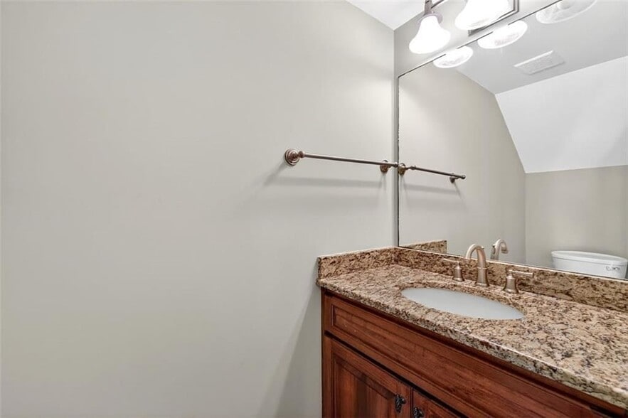 Building Photo - 3378 Willbrooke Ct
