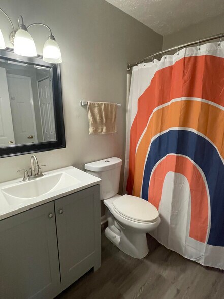 Building Photo - 388 Oak Harbor Trl