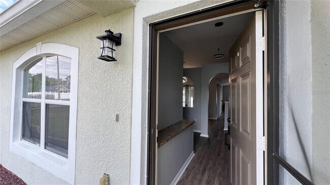 Building Photo - 485 Martigues Dr