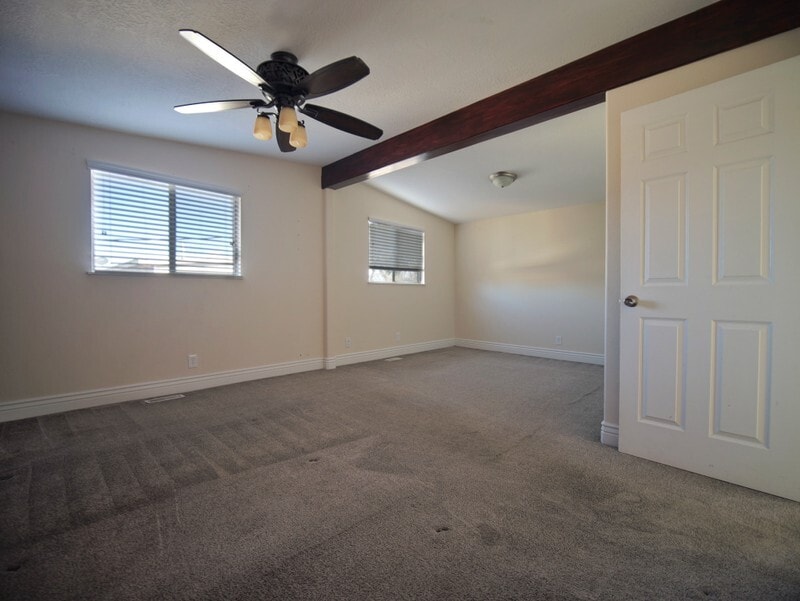 Building Photo - 3292 S 4400 W