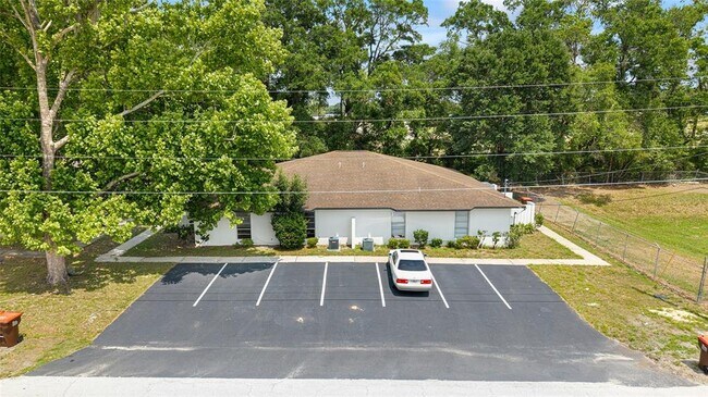 Building Photo - 3025 SE 55th Ave