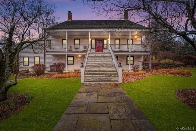 Building Photo - 15 Inningwood Rd