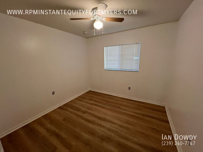 Building Photo - Beautifully Updated 3-Bedroom Duplex for R...