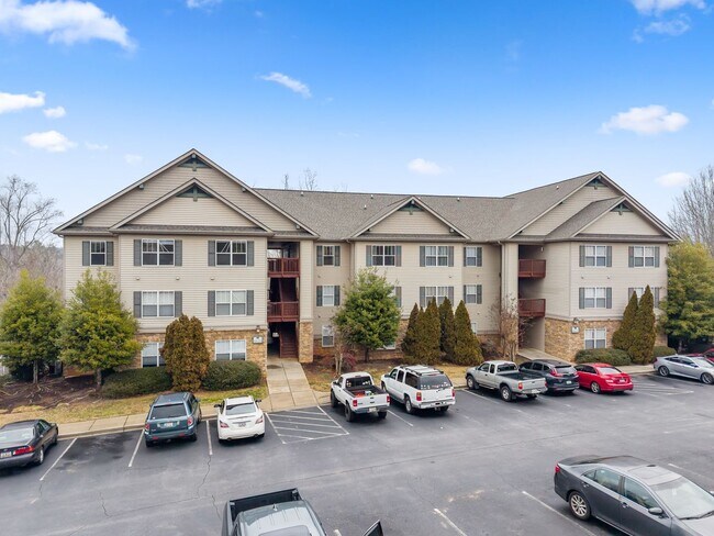 Primary Photo - 1131 Harts Ridge Dr