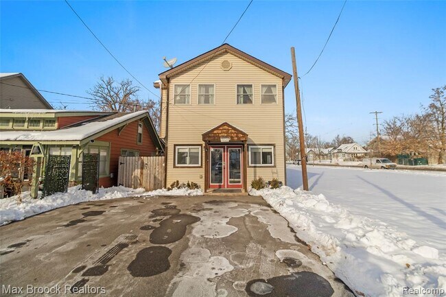 Building Photo - 3020 Grove St