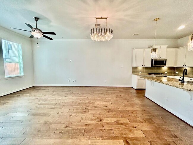 Building Photo - 1507 Peyton Oaks Pl