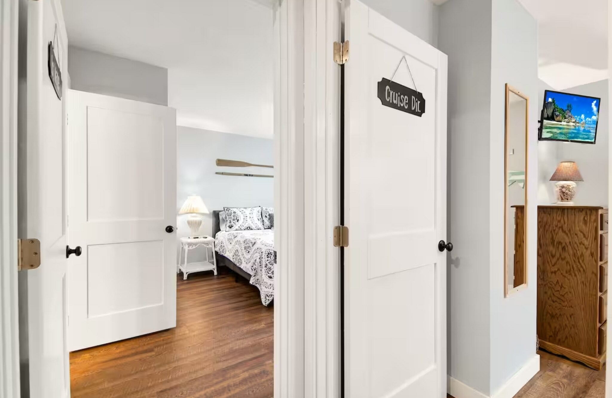 Building Photo - 9821 N Marine Key Dr