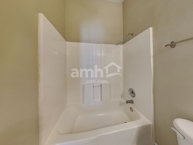 Building Photo - 8622 Tidal Bay Ln