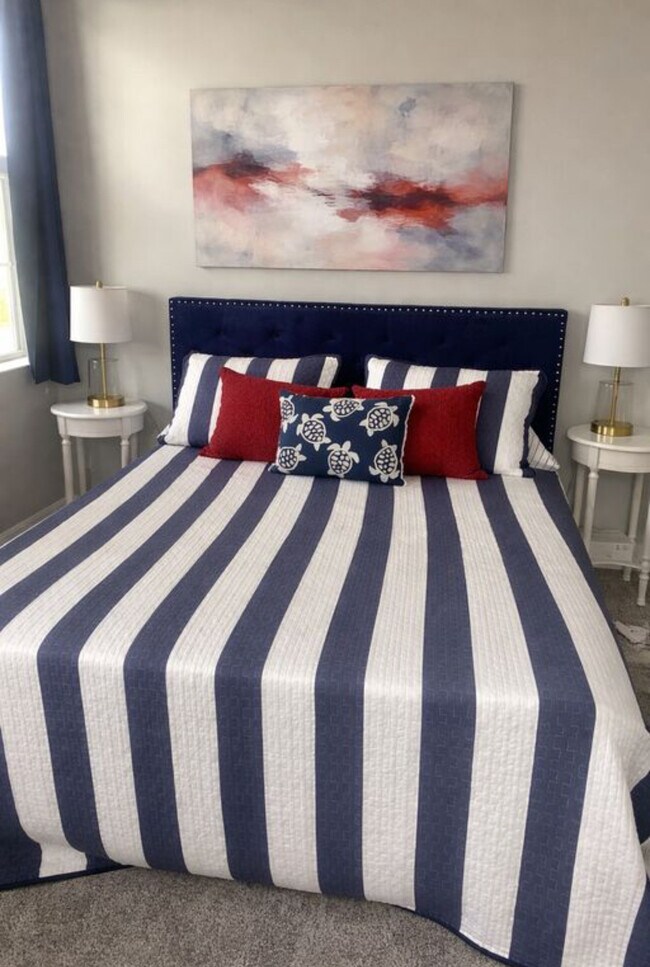 Building Photo - 531 Hedgewood Dr