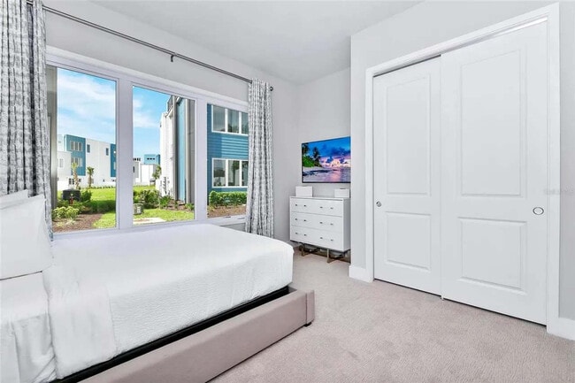 Building Photo - 7740 Sandy Ridge Dr