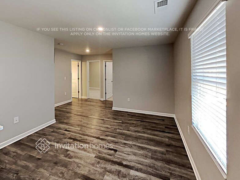 Building Photo - 302 Indian Lake Trail