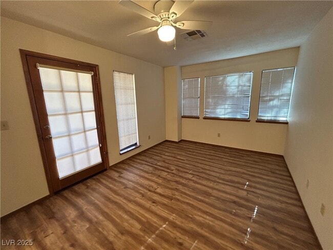 Building Photo - 5915 Laredo St