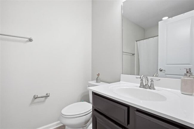 Building Photo - 404 Aprilmae Way