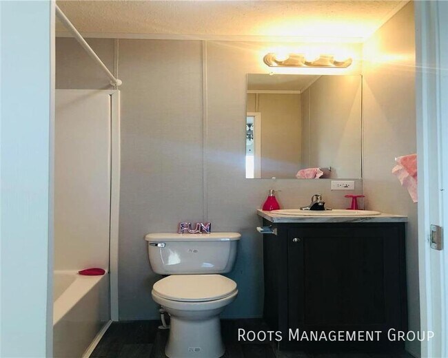 Building Photo - Home Available to Lease - Apply Today!