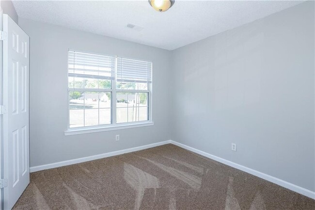 Building Photo - 1226 Pinedale Cir NW