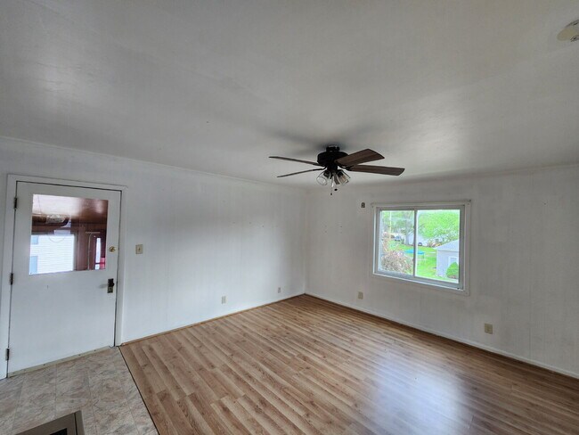 Building Photo - Nice 1 bedroom Apartment