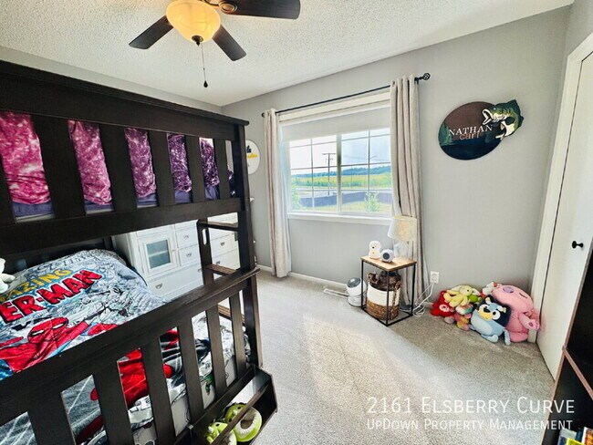 Building Photo - 2161 Elsberry Curv