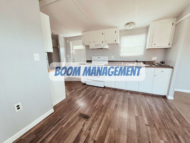 Building Photo - 176 Brookston Rd