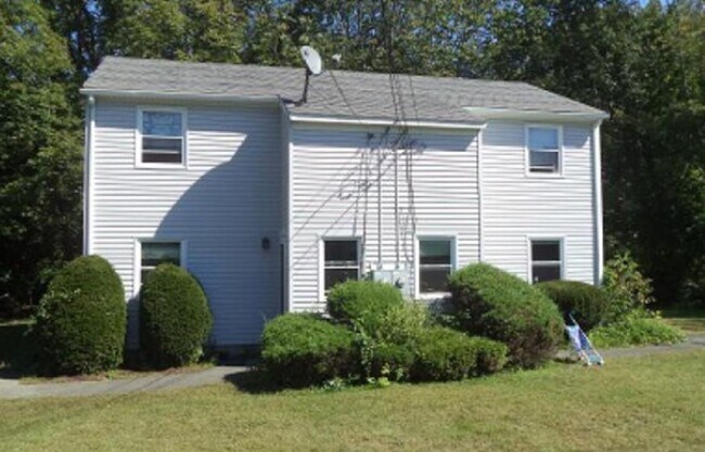 Building Photo - 22A-22B Hadley Road