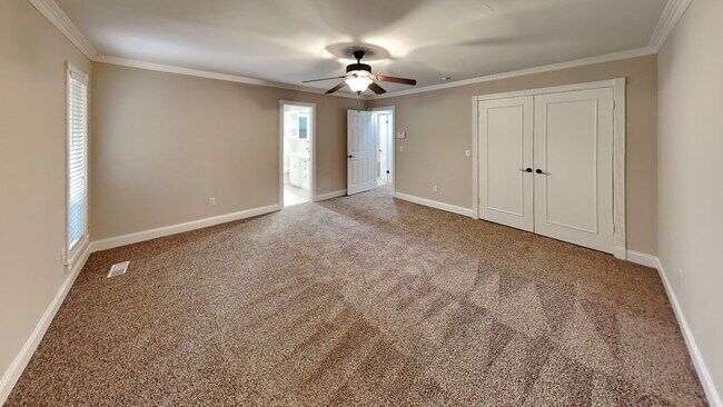 Building Photo - Very Nice 3 bedroom 2 bath home in Edmond ...