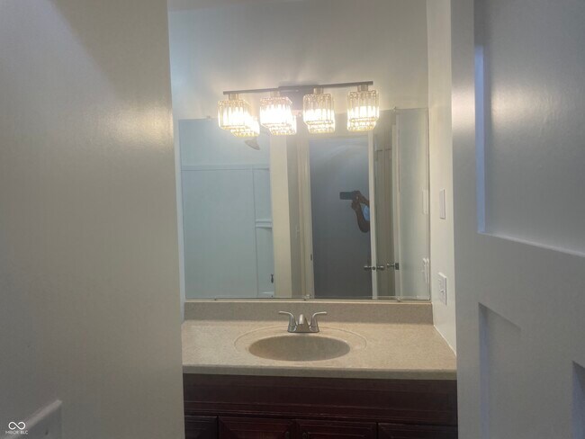 Building Photo - 1416 Miami Ct S