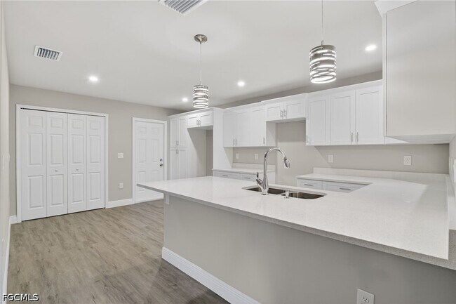 Building Photo - 2905 38th St W