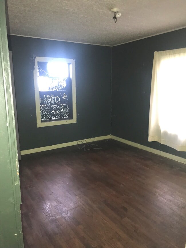 Building Photo - 1851 Co Rd 232