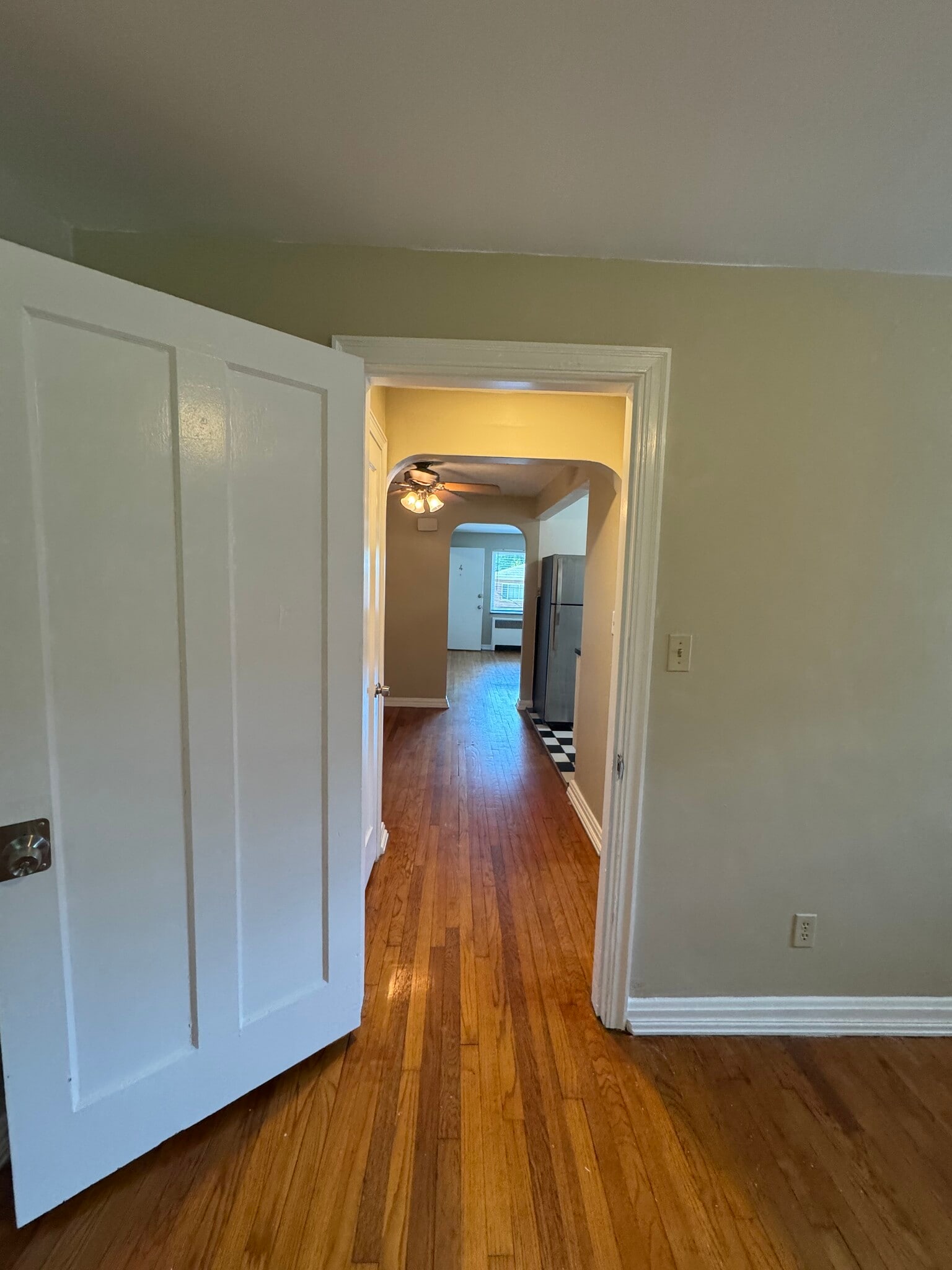 Building Photo - 2814 Lawndale Ave