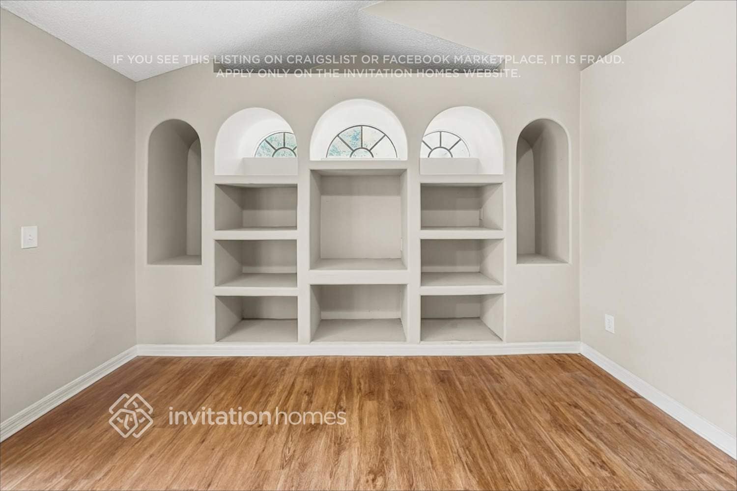Building Photo - 2621 Alclobe Cir
