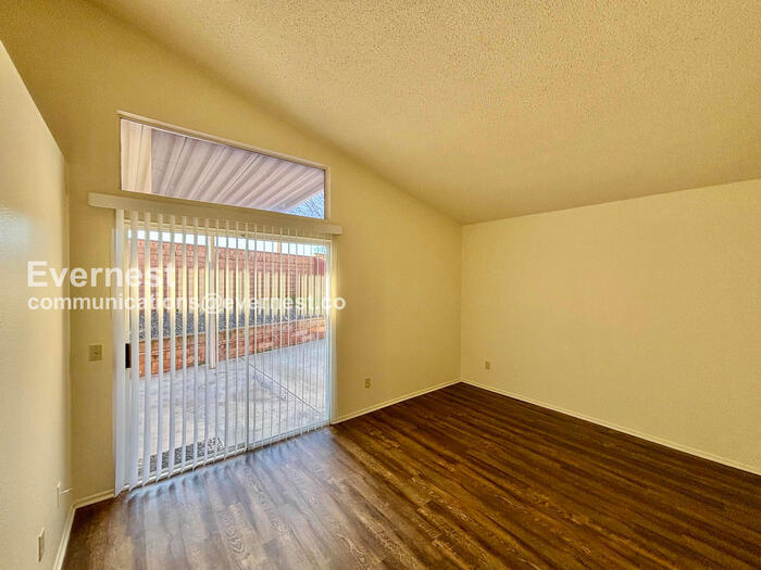 Building Photo - 27271 Prominence Rd