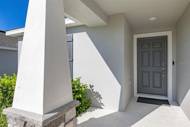 Building Photo - 1750 Daystar Dr