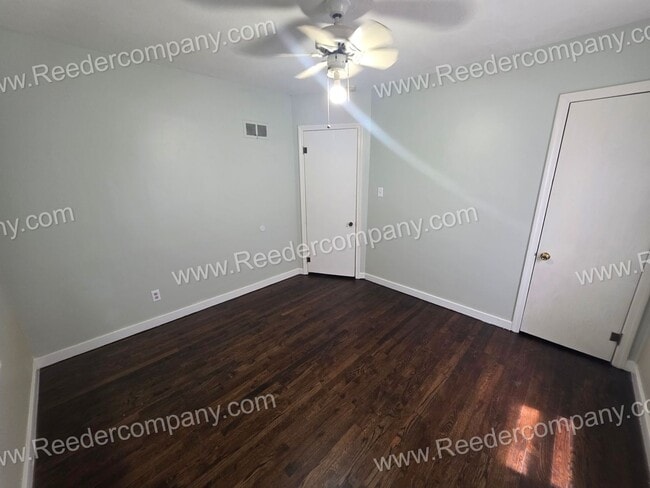 Building Photo - 3317 173rd St