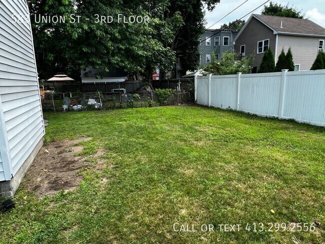 Building Photo - Large 3 BR Unit in Springfield's Old Hill ...